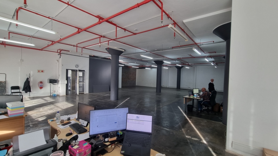 To Let Commercial Property for Rent in Woodstock Western Cape